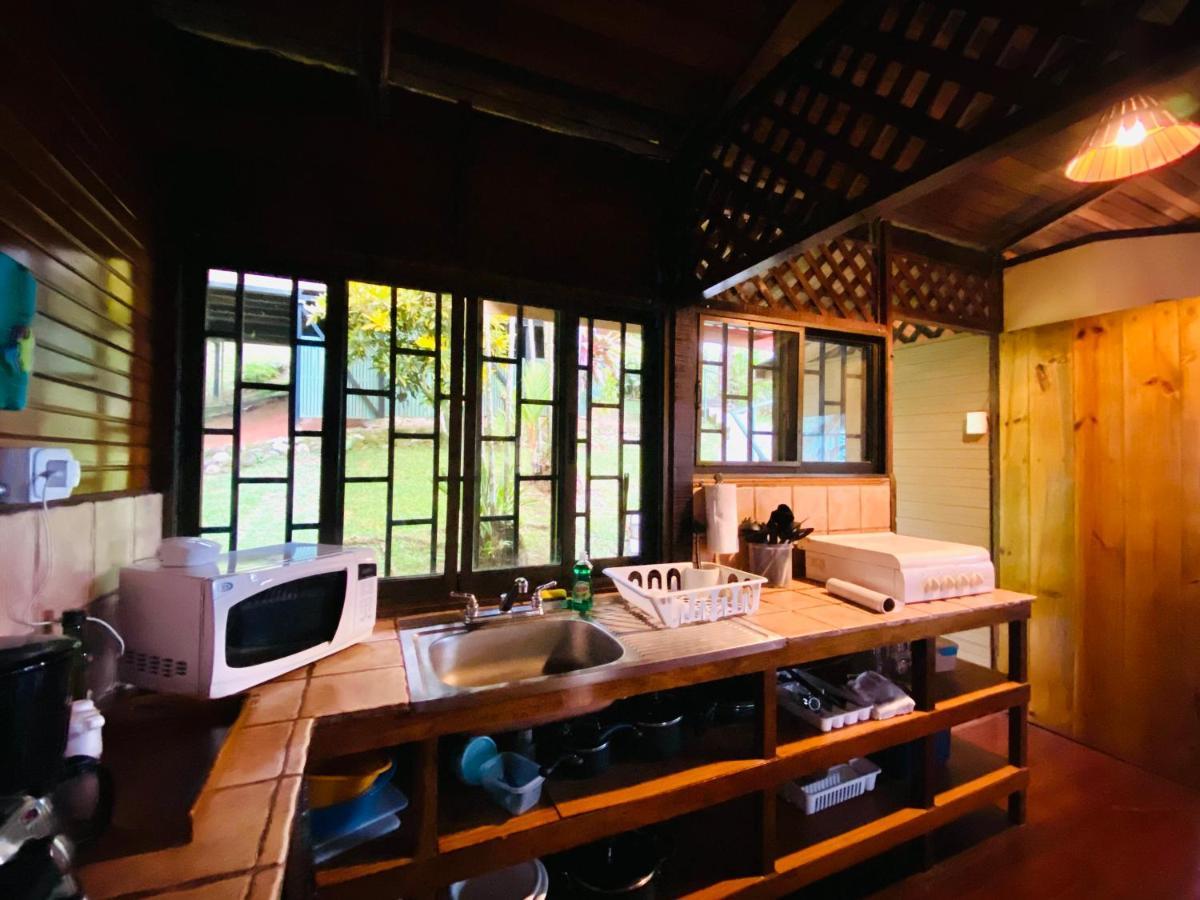 Pacific Edge Eco Lodge Dominical Extérieur photo