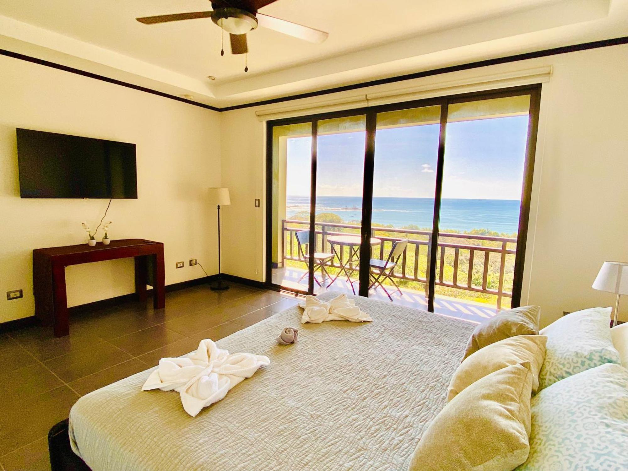 Pacific Edge Eco Lodge Dominical Chambre photo